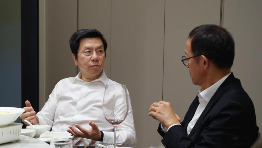 郭树清谈年轻人不愿意交个人养老金,2025新澳门挂牌正版挂牌,展开解析落实_破例版V7.44