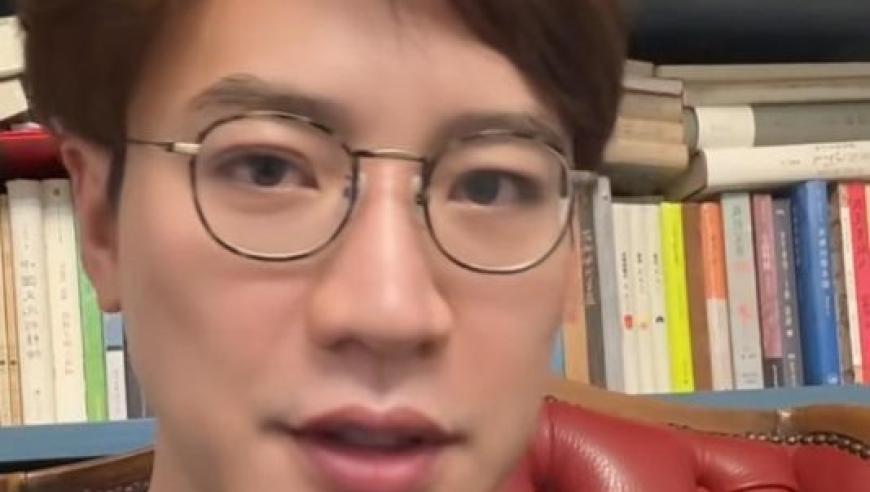 香港周公玄机,男子回应除夕夜被烟花射中右眼失明,准确资料解释落实_视频版V7.30